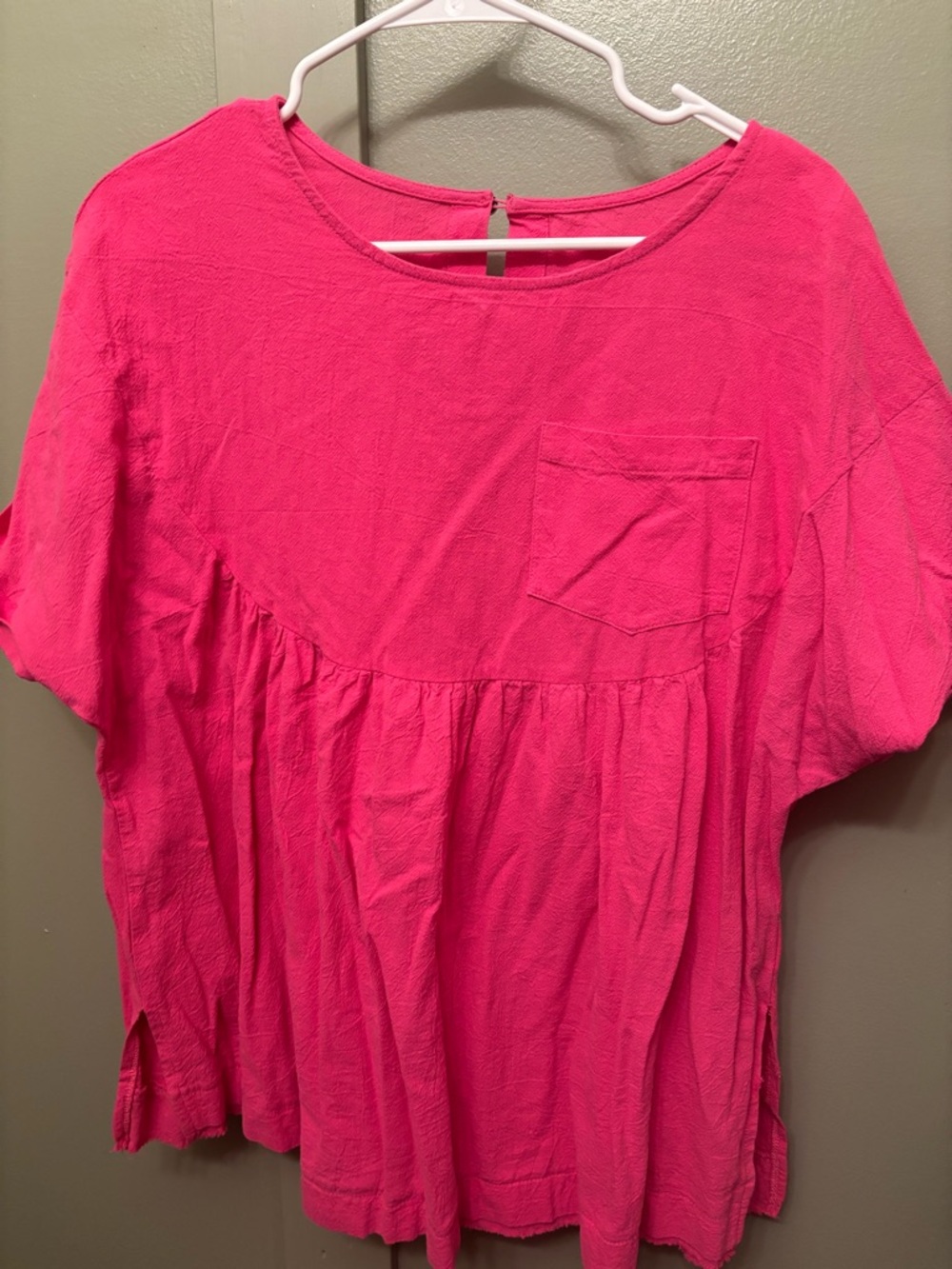 Relaxed Women's Pink Peplum Pocket Top